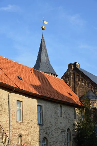 萨克森 安哈尔特哈兹山伊尔森堡镇的历史城堡和修道院 — 图库照片
