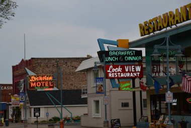 Town Sault Ste 'de Akşamları Tarihi Binalar. Marie, Michigan