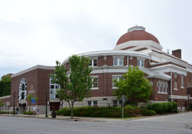 Şehir merkezindeki Sokak Sahnesi Traverse City, Michigan