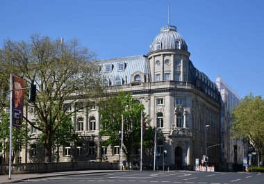 Şehir merkezindeki Duesseldorf Panoraması, Kuzey Ren 'in başkenti - Vestfalya