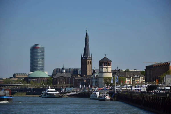 stock image Panorama at the River Rhine in Duesseldorf, the Capital City of North Rhine - Westphalia