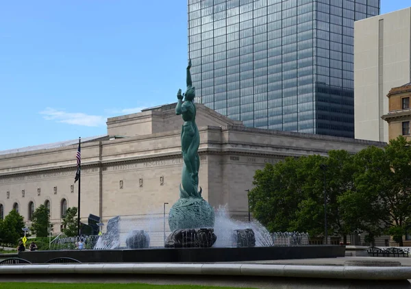 Estatua Centro Cleveland Ohio — Foto de Stock