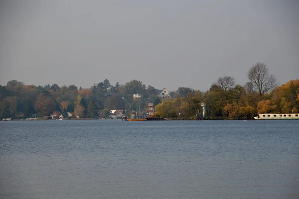 Marina Jesienią Nad Rzeką Havel Berlinie Stolicy Niemiec — Zdjęcie stockowe