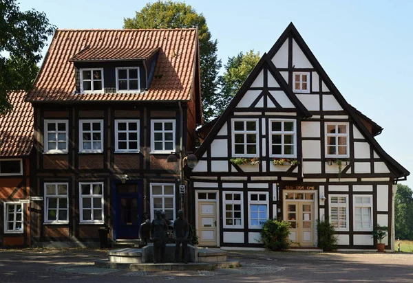 Edifícios Históricos Cidade Velha Nienburg Rio Weser Baixa Saxônia — Fotografia de Stock
