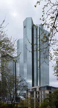 Frankfurt şehir merkezindeki panorama Nehir kıyısında, Hessen