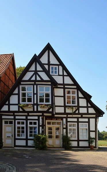 Edifícios Históricos Cidade Velha Nienburg Rio Weser Baixa Saxônia — Fotografia de Stock