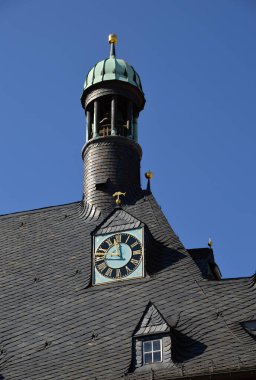 Harz Dağları, Saksonya 'daki Wernigerode kasabasındaki tarihi belediye binası.