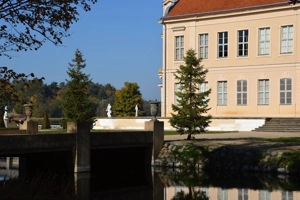 Schloss Und Park Herbst Der Altstadt Von Rheinsberg Brandenburg — Stockfoto