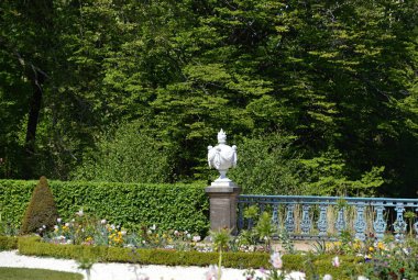 Şato 'daki heykel ve Berlin' deki Park Charlottenburg, Almanya 'nın başkenti.