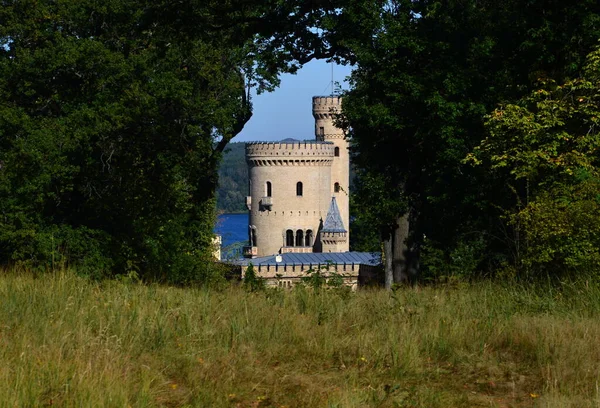 Turm Historischen Schloss Und Park Babelsberg Der Brandenburgischen Landeshauptstadt Potsdam — Stockfoto