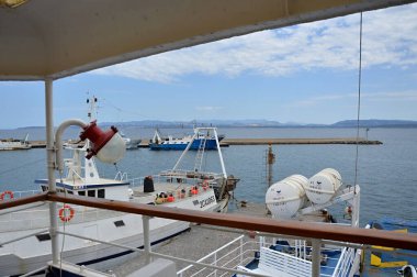 San Pietro Adası, Sardunya, İtalya 'daki Eski Carloforte Kasabası Panoraması