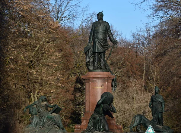 Άγαλμα Στη Γειτονιά Tiergarten Στο Βερολίνο Την Πρωτεύουσα Της Γερμανίας — Φωτογραφία Αρχείου