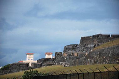 Eski San Juan kasabasındaki tarihi kale, Porto Riko 'nun başkenti