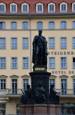 Saksonya 'nın başkenti Dresden' deki heykel.