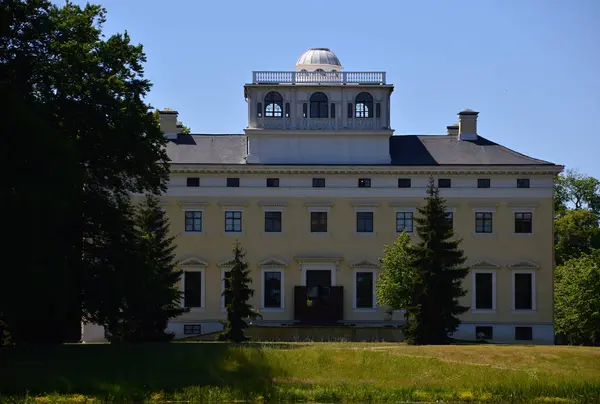 Ιστορικό Κάστρο Και Πάρκο Woerlitz Σαξονία Άνχαλτ — Φωτογραφία Αρχείου