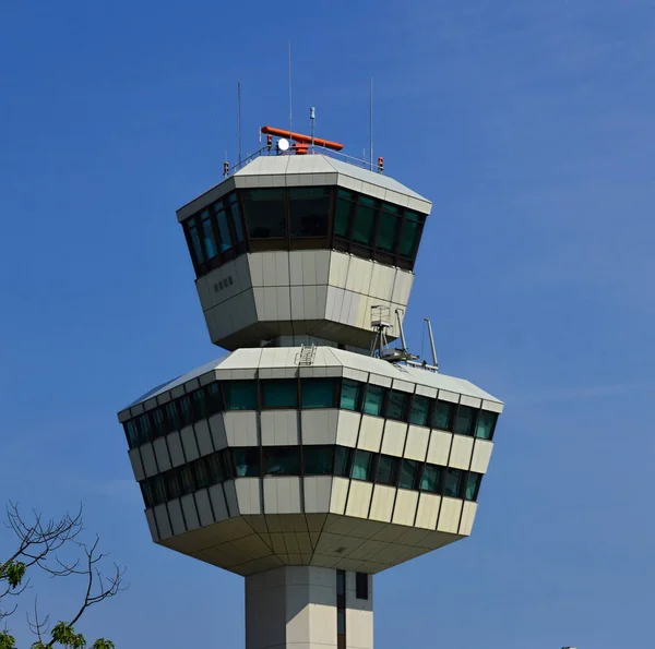 Torre Antigo Aeroporto Internacional Bairro Tegel Berlim Capital Alemanha — Fotografia de Stock