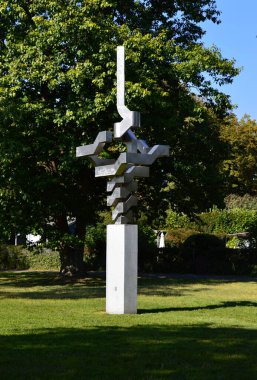 Park Park 'taki heykel Nehir Havel Mahallesi Pichelsdorf, Spandau Berlin, Almanya' nın başkenti