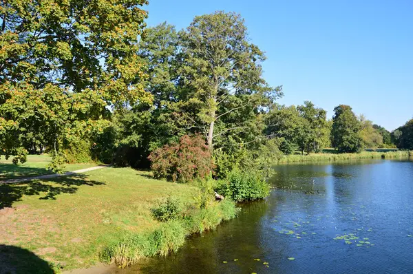 Köy Sacrow, Potsdam, Brandenburg 'daki Tarihi Kale ve Park