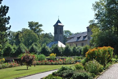Dağlardaki Tarihi Şato Koenigsstein Elbsandsteingebirge, Saksonya