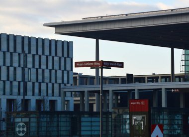 Uluslararası Havalimanı BER, Berlin - Brandenburg