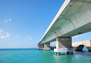 Florida Keys 'deki Denizaşırı Otoyol Köprüsü