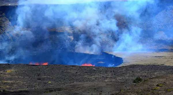 Kilauea, Volcano in Volcanoes National Park on Big Island, Hawaii