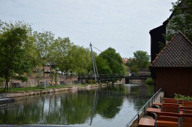 Nuremberg, Franconia, Bavyera 'daki Pegnitz Nehri' ndeki Panorama