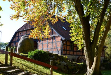 Köy Dorfmark 'ında sonbahar, Aşağı Saksonya