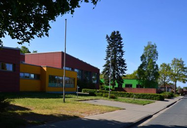Walsrode kasabasındaki Vorbrueck İlköğretim Okulu, Aşağı Saksonya