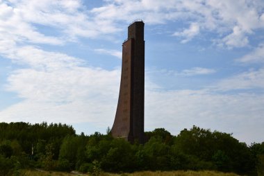 Holstein-Holstein eyâletinde, Laboe Resort 'taki Baltık Denizi' nde Donanma Anıtı.