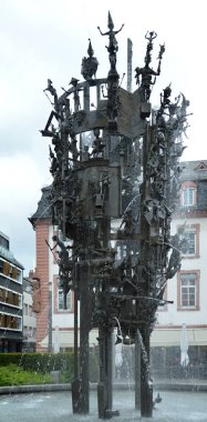 Şehir merkezindeki Çeşme, Ren Diyarı 'nın başkenti - Palatinate