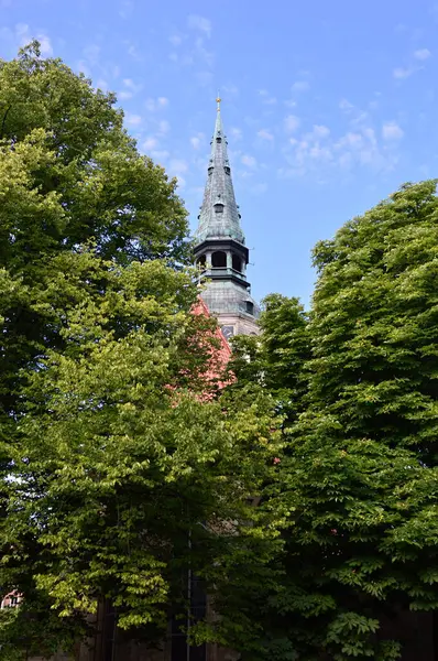 Aşağı Saksonya 'nın başkenti Hannover' daki tarihi kilise.