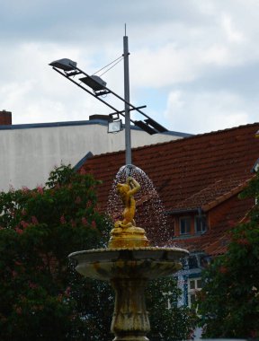 Thüringen 'in Rudolstadt şehrindeki çeşme.