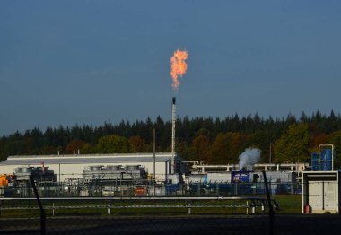 Heath Lueneburger Heide, Walsrode, Lower Saxony 'de Doğal Gaz Sondajı