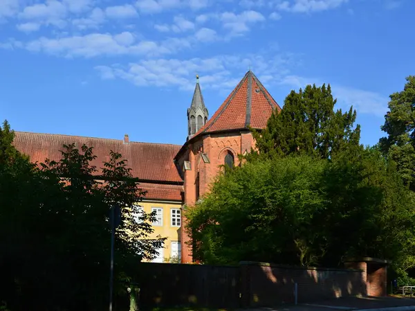 Tarihi Manastır Mariensee, Aşağı Saksonya