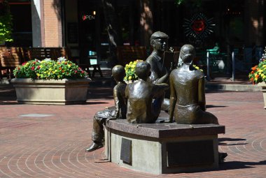 Street Scene in Downtown Eugene, Oregon