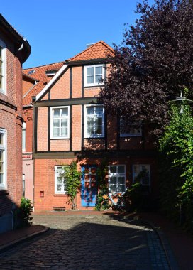 Old Hanse Town Stadyumu 'ndaki tarihi bina, Aşağı Saksonya