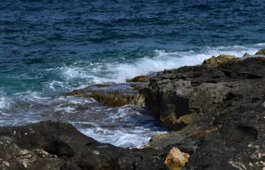 Malta Adası 'ndaki Portomaso' da Akdeniz Kıyısı