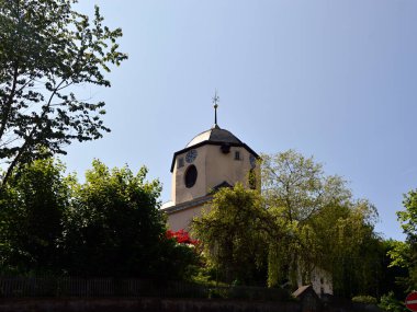 Thüringen 'in Ruhla kasabasındaki tarihi kilise.