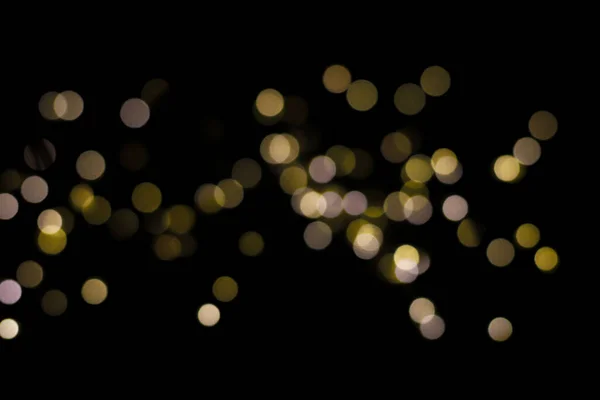 Çok renkli yuvarlak, farklı boyutlarda bulanık bokeh. Kartpostallar, işaretler, etiketler, yeni yıl broşürleri için.
