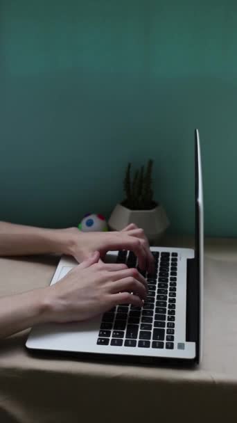 Horizontal Video Guy Working Studying Online White Laptop White Shirt — 图库视频影像