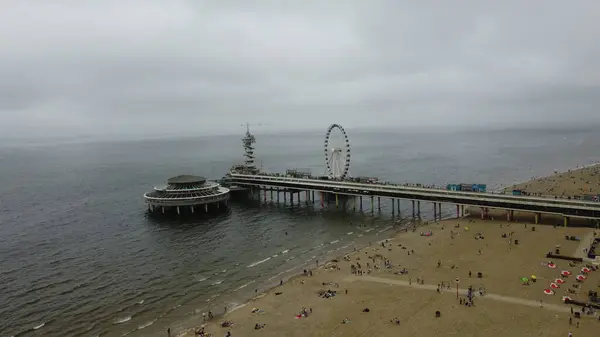 Scheveningen 'deki İskele, Hollanda