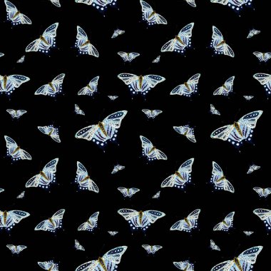 Mavi kelebek pürüzsüz desen. Suluboya çizimi. Siyah arka planda izole edilmiş. Tasarım, ev dekorasyonu, kumaşlar, tekstil, kartlar, davetiyeler, afişler, kırtasiyeler için resim. 