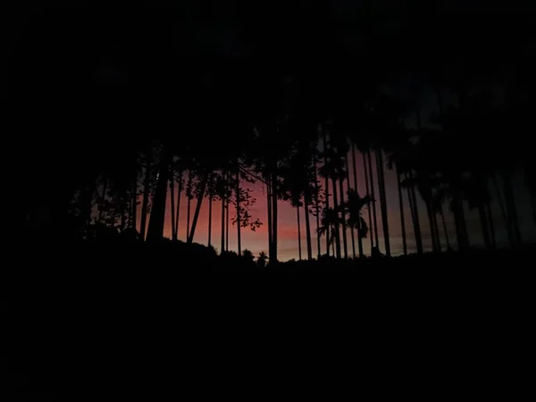 Rosso Nuvoloso Tramonto Sera Immagine — Foto Stock