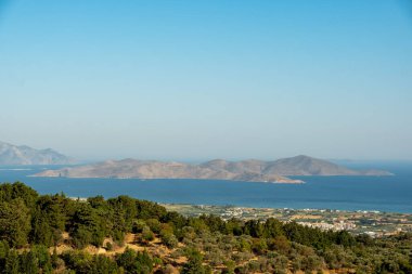 Kos 'tan Pserimos' a doğru manzara görüntüsü