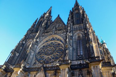 St. Vitus cathedral in Prague Castle courtyard, Czech Republic