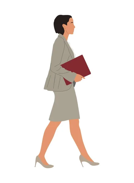 女商人走路 现代漂亮的女人穿着正式的办公室服装 灰色的裙子西装与文件文件夹侧面看 在白色背景上孤立的矢量真实感说明 — 图库矢量图片