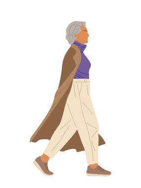 Kıdemli kadın yan gözle yürüyor. Sokak modası kıyafeti, pantolon, trençkot ve spor ayakkabı giyen modern bir iş kadını. Beyaz arkaplanda izole edilmiş vektör gerçekçi illüstrasyon.