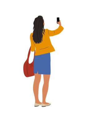 Sıradan giyinmiş, dikiz aynasından bakan, elinde telefon tutan ve fotoğraf çeken genç bir kadının vektör çizimi. Seyahat, yaşam tarzı, fotoğrafçılık ve modern şehir hayatı kavramları için mükemmel.. 
