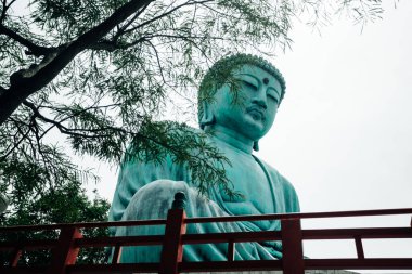 Kamakura Daibutsu 'nun Büyük Buda' sı Tayland Tapınağında - Wat Doi Prachan Mae Tha, Lampang Tayland Seyahat Simgesi.